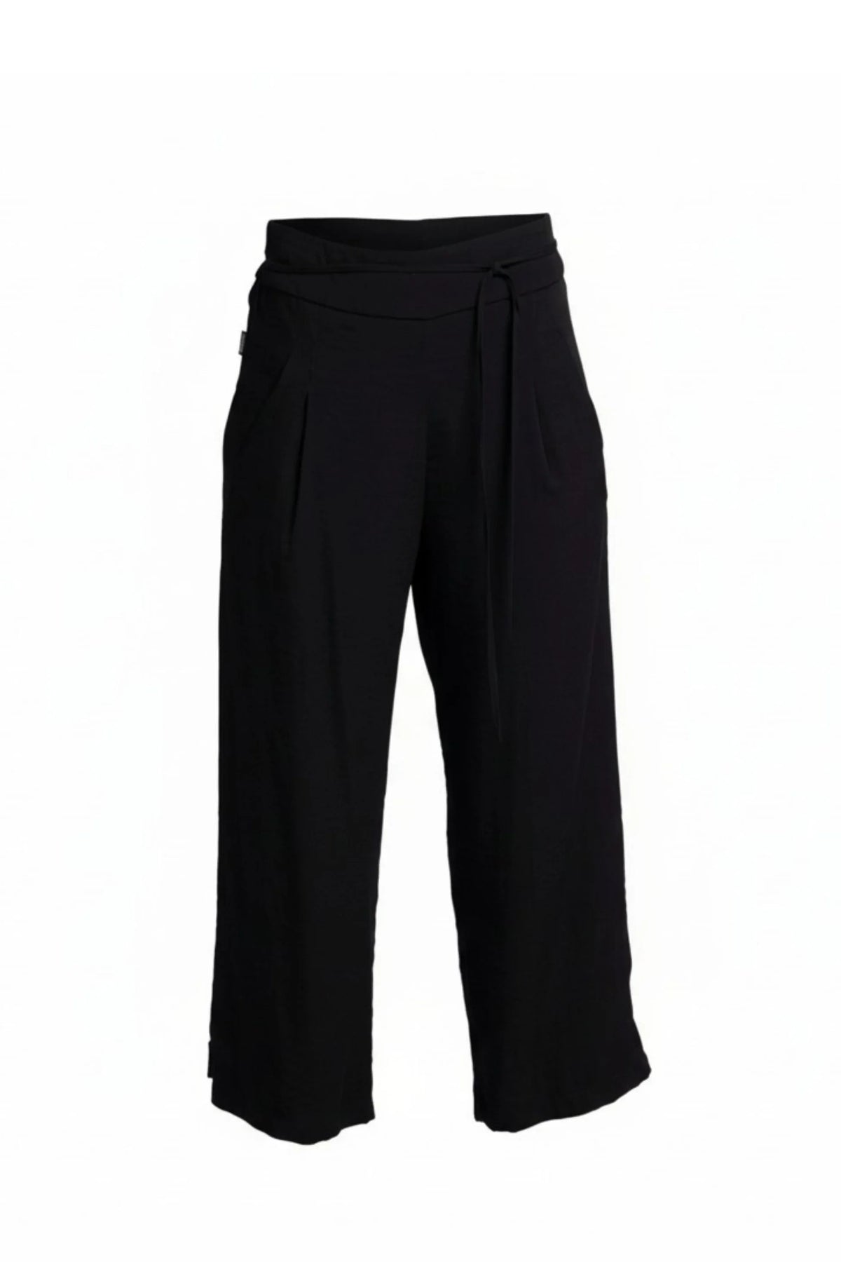 Tide Pant - Contemporary Tailoring with Adaptive Ease

Tailoring that moves with you. The N-E-S Tide Pant is designed to balance structure and comfort, offering a modern silhouette that adapts effortlessly to your day. Clean, confident and considered, it redefines everyday tailoring with subtle versatility.

Designed and made responsibly in New Zealand