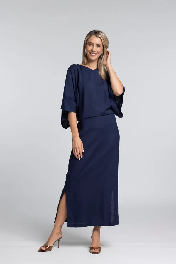 Pure Dress - Relaxed Elegance with Versatile Shape

An effortless statement in soft structure. The N-E-S Pure Dress is designed to move with you, offering a relaxed yet refined silhouette that can be styled to suit your shape and occasion.

Designed and made responsibly in New Zealand