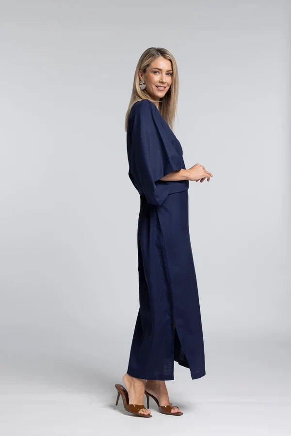 Pure Dress - Relaxed Elegance with Versatile Shape

An effortless statement in soft structure. The N-E-S Pure Dress is designed to move with you, offering a relaxed yet refined silhouette that can be styled to suit your shape and occasion.

Designed and made responsibly in New Zealand
