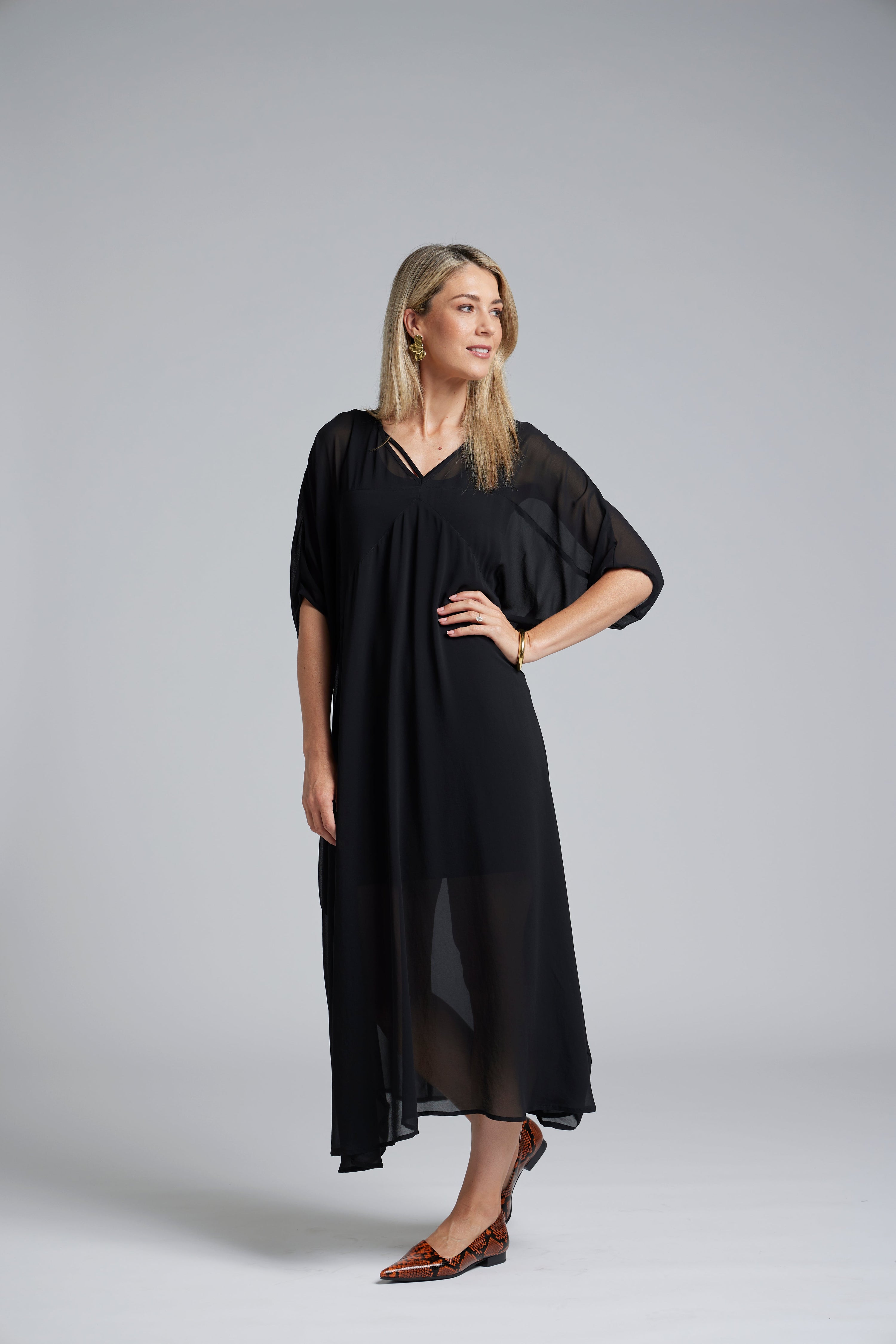 NES Remi Dress by N-E-S – a floaty chiffon dress with kimono sleeves and V neckline. Designed to layer over a Lattice Slip. Elegant, feminine and NZ made.