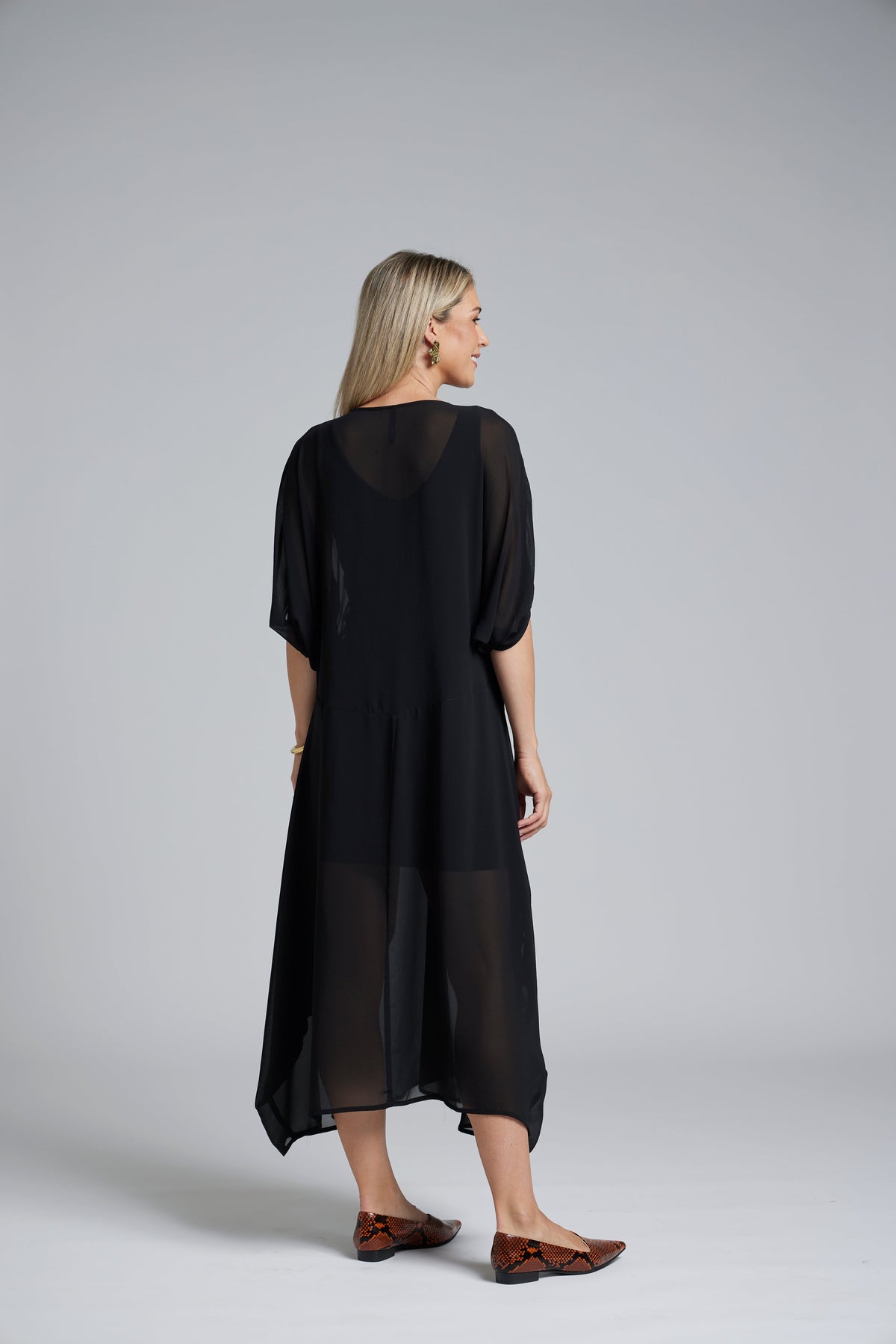 NES Remi Dress by N-E-S – a floaty chiffon dress with kimono sleeves and V neckline. Designed to layer over a Lattice Slip. Elegant, feminine and NZ made.