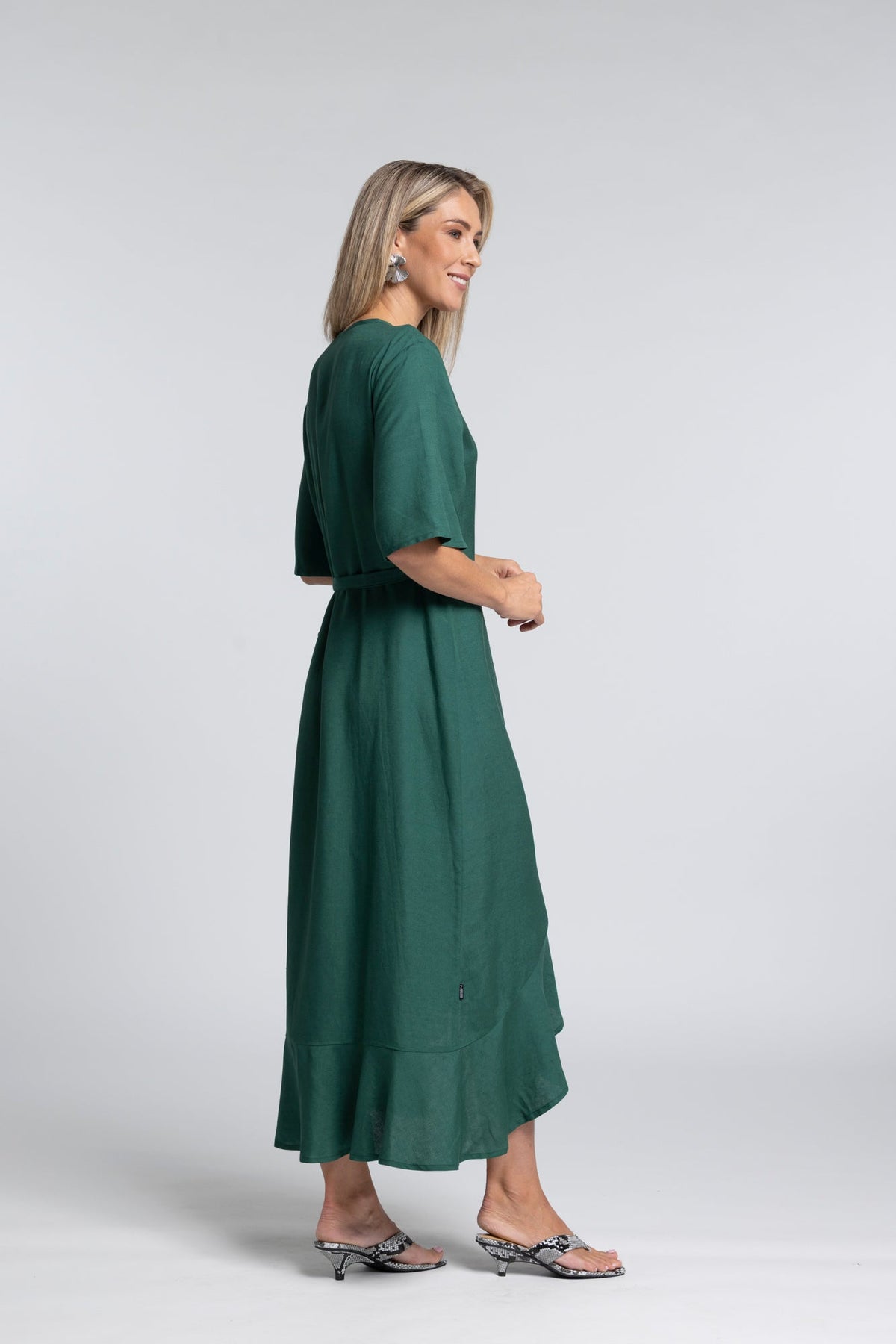 True Dress - Feminine Flow with a Flattering Wrap Silhouette

A timeless shape with a soft, modern edge. The N-E-S True Dress is designed to flatter through movement and detail, offering an effortless wrap silhouette that feels both elegant and easy to wear.

Designed and made responsibly in New Zealand