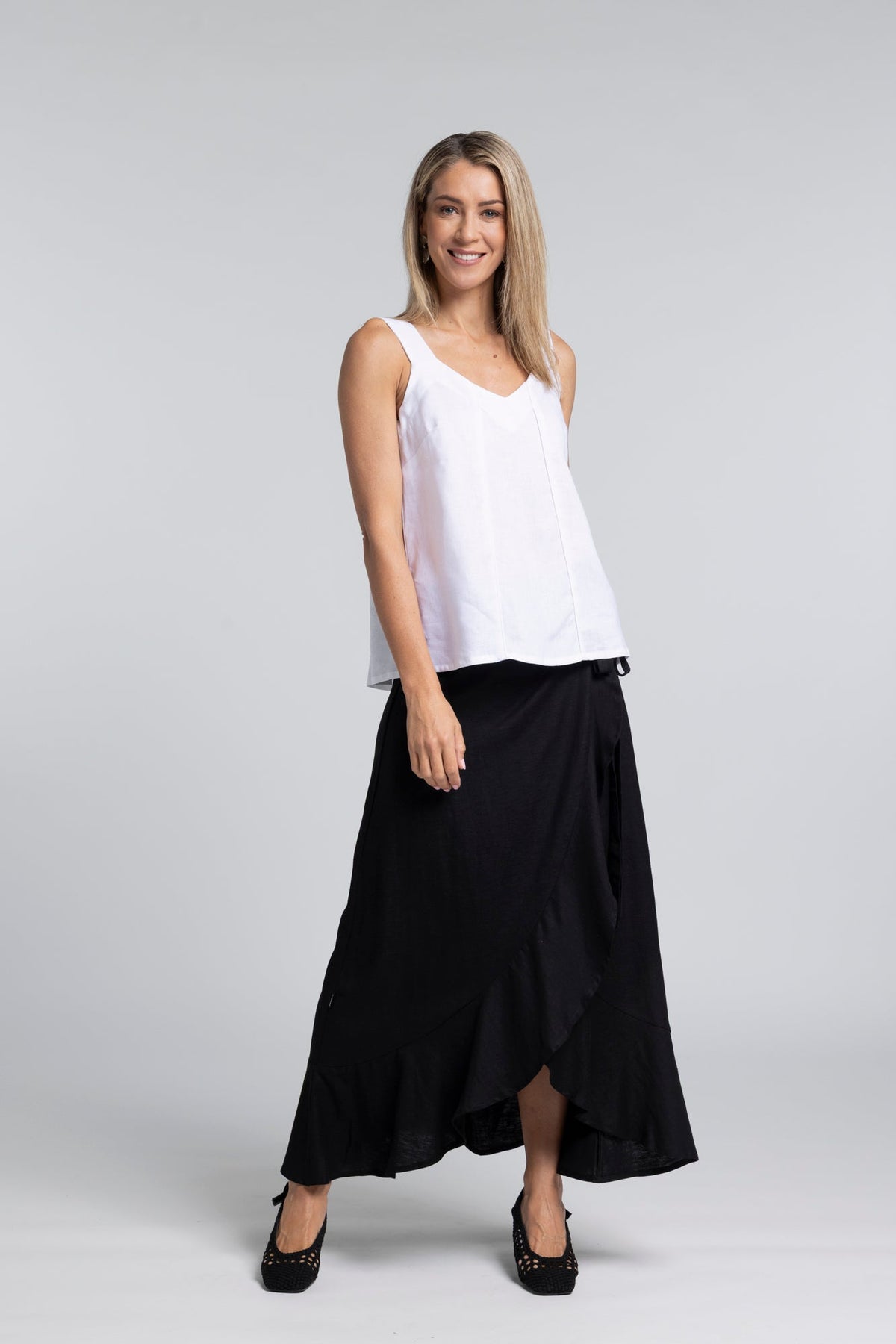 True Skirt - Adjustable Wrap with Feminine Movement

A refined essential designed to flatter and adapt. The N-E-S True Skirt brings together a classic wrap silhouette with thoughtful detailing, offering both elegance and everyday ease.

Designed and made responsibly in New Zealand