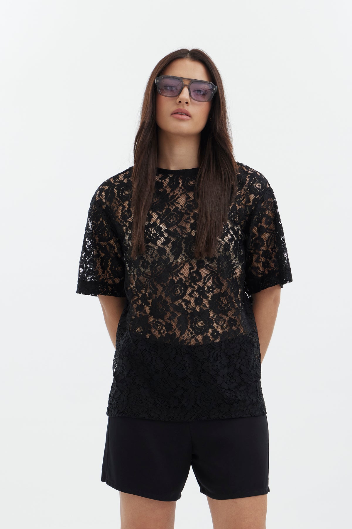 racket Cobain Tee - Lace, Without the Sweetness

A classic oversized tee, cut in intricate Alençon lace. The RKT Cobain Tee brings an unexpected edge to lace with its relaxed, boxy silhouette and effortless proportions.

Designed and made responsibly in New Zealand