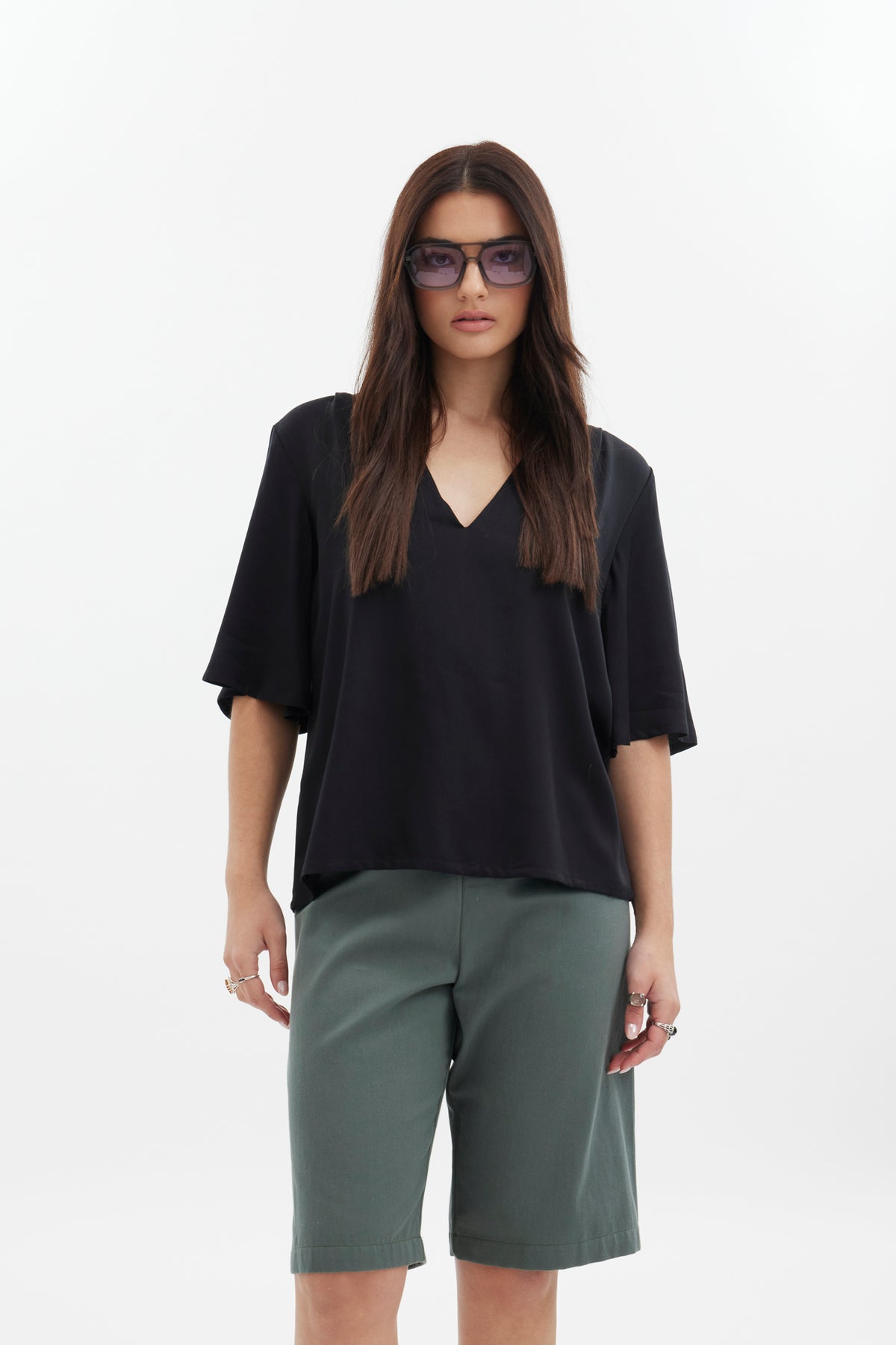 The Dylan Top by racket - a reversible crew and V-neck top with floaty elbow sleeves and an easy relaxed fit. A versatile NZ-made wardrobe staple.