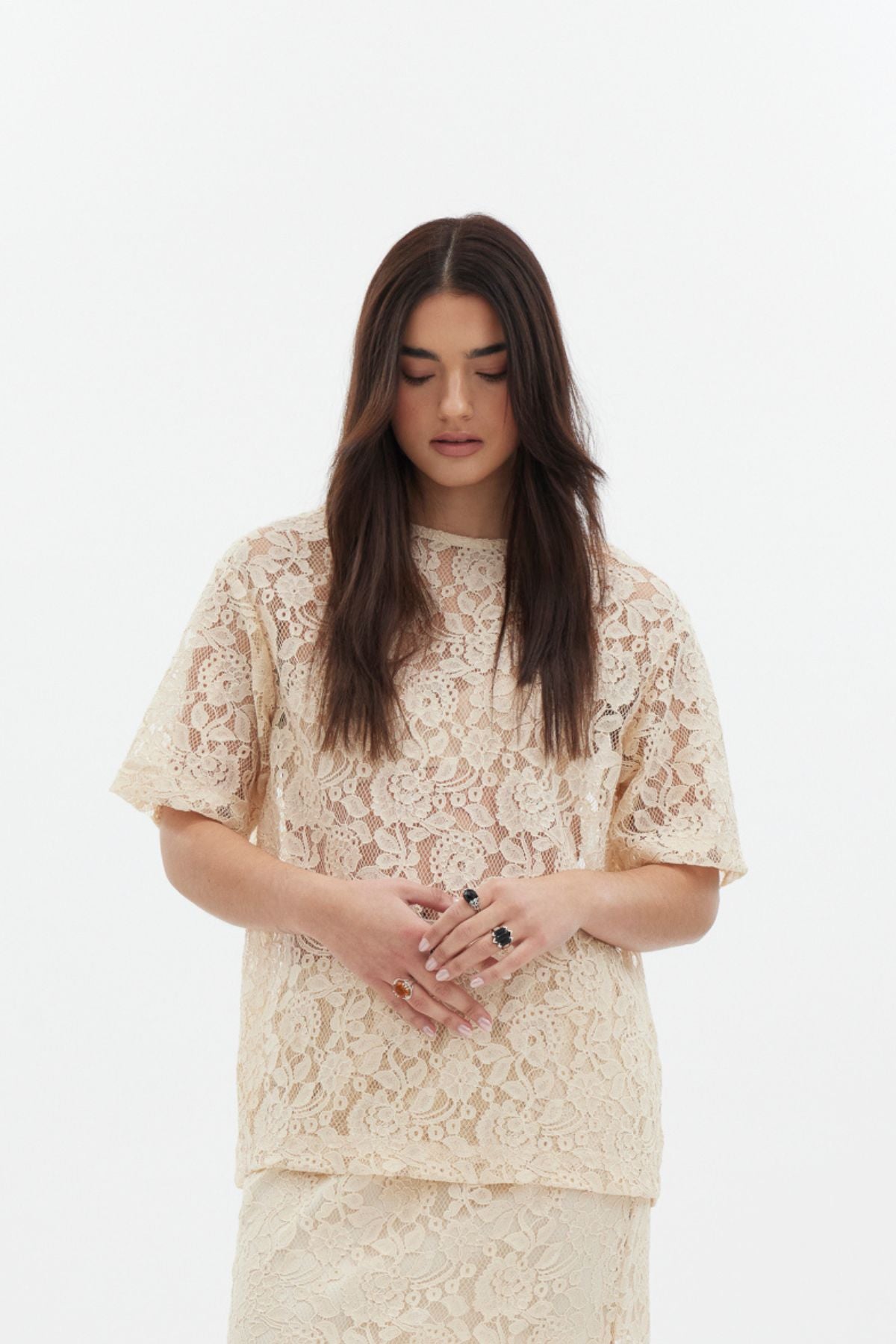 racket Cobain Tee - Lace, Without the Sweetness

A classic oversized tee, cut in intricate Alençon lace. The RKT Cobain Tee brings an unexpected edge to lace with its relaxed, boxy silhouette and effortless proportions.

Designed and made responsibly in New Zealand