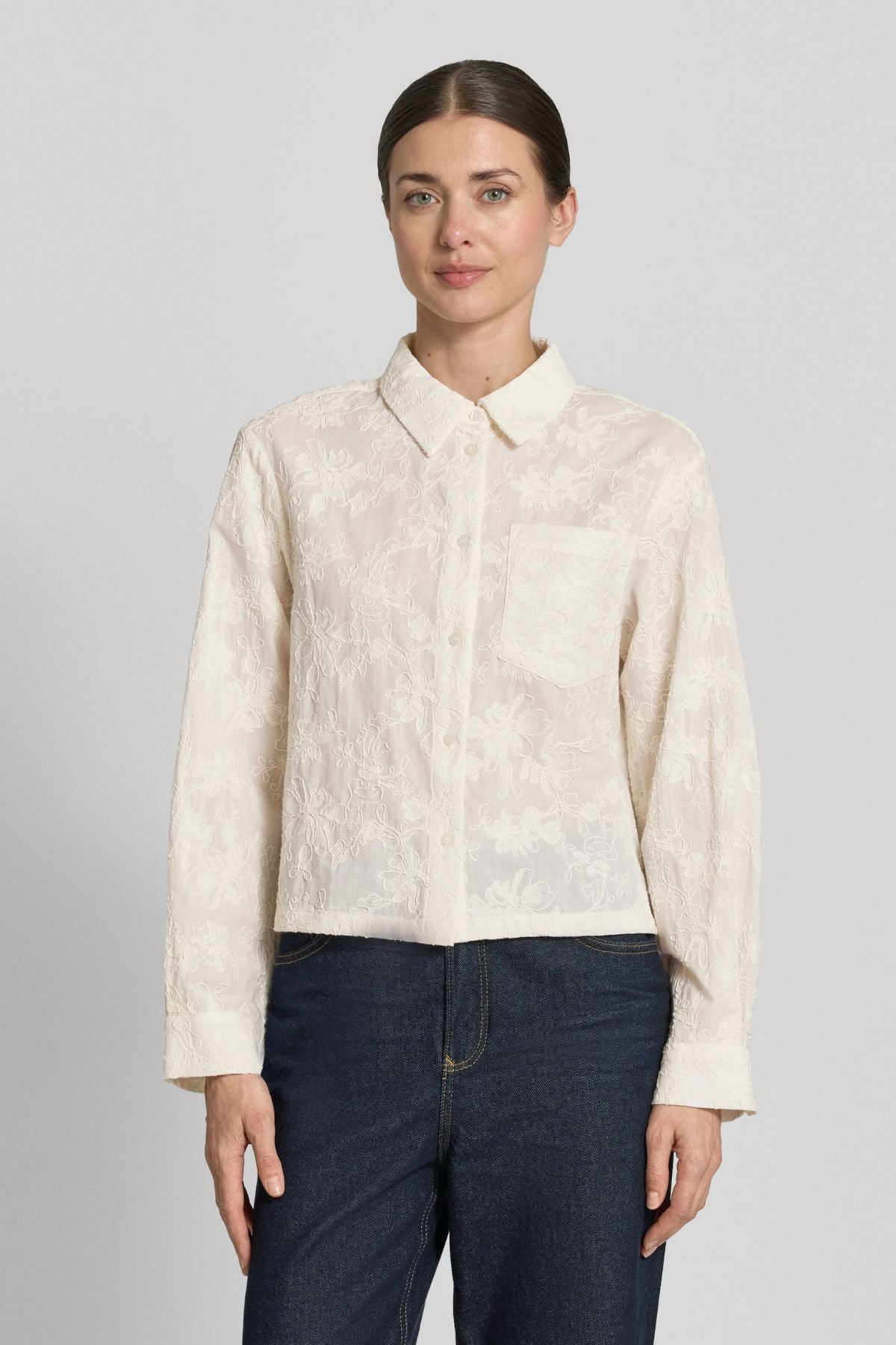 MSCH Sylvia Shirt - The Classic Shirt, With Texture

A fresh take on a wardrobe essential. The MSCH Sylvia Shirt brings subtle texture to the classic button-up with a delicate embroidered floral finish that gives this everyday piece a little more personality.