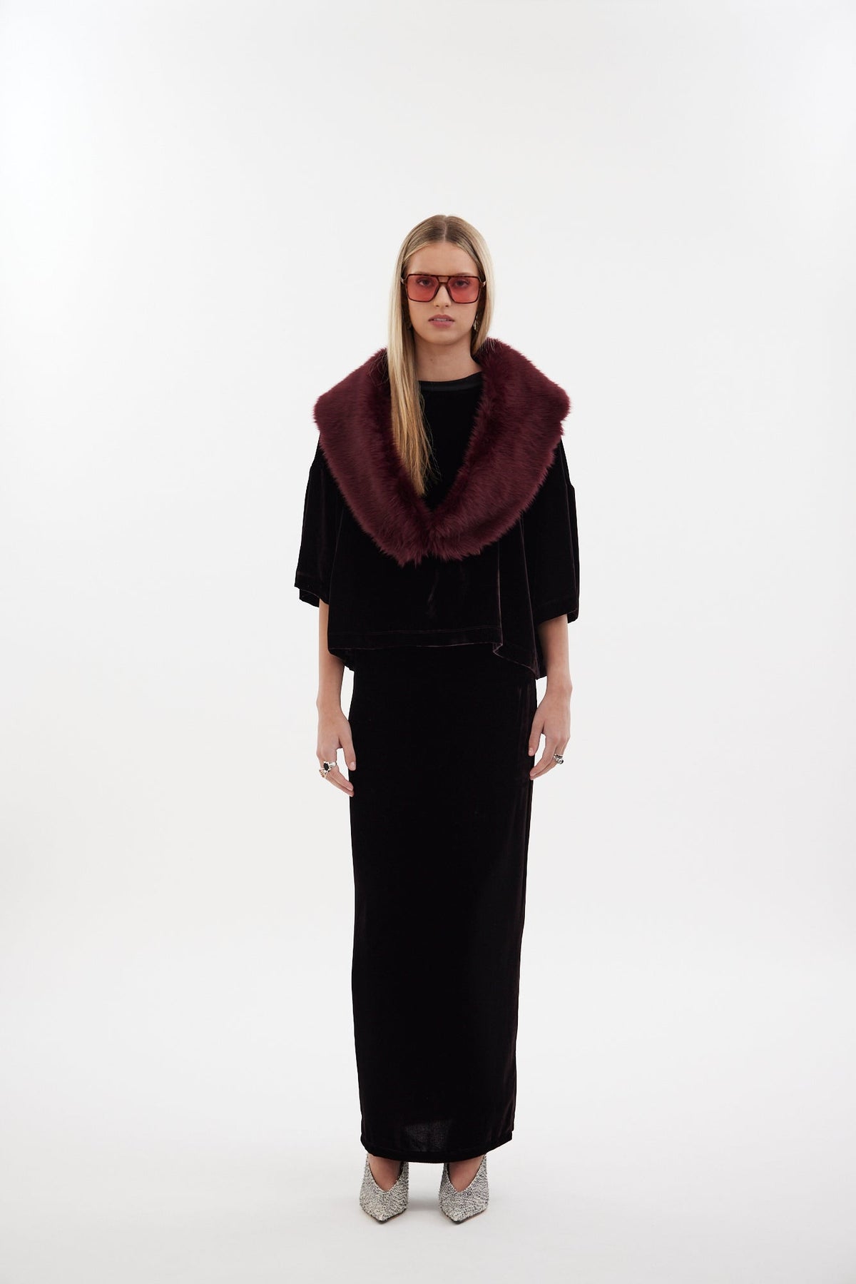 The Vibe Skirt by Racket — a deep plum silk velvet pencil skirt with clean lines and a concealed vent. Elevated evening ease. NZ Made
