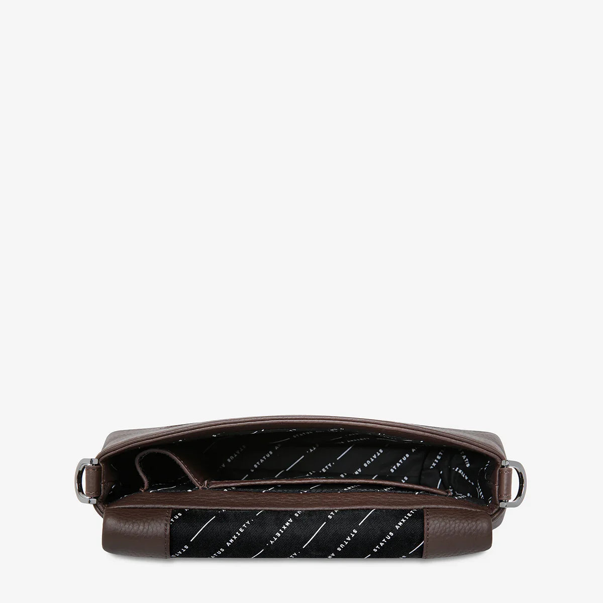We don't take calling this bag Zenith lightly. As the new high point of your bag collection, 'Zenith' comes with a longer strap for use as a relaxed crossbody, or swap in the shorter strap to transform her into a dressier shoulder bag. On the back of the bag there's a slider pocket for easy phone storage/access, and on the front, a fancy magnet close flap that'll have you opening and closing her just for the hell of it.